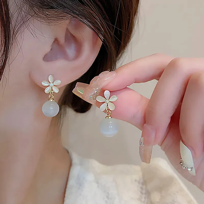 2024 New Fashion Korean Hanging Bowknot Pearl Earrings For Women Elegant Crystal Flower Long Tassel Drop Earring Ladies Jewelry