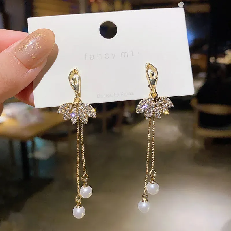 2024 New Fashion Korean Hanging Bowknot Pearl Earrings For Women Elegant Crystal Flower Long Tassel Drop Earring Ladies Jewelry