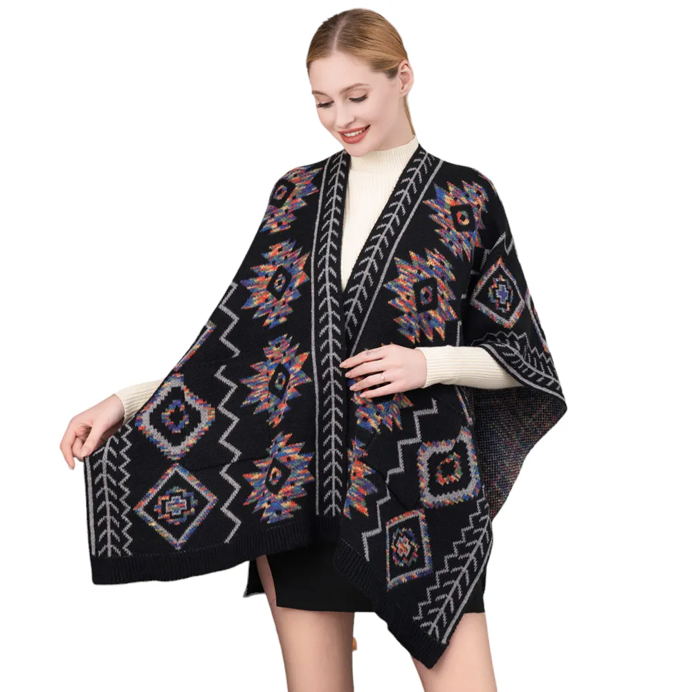 Beautiful Boho Patterned Front Pockets Poncho