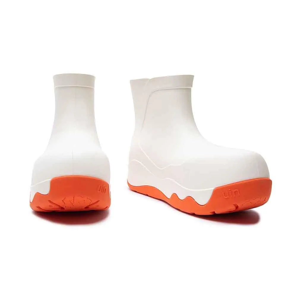 bright white Navarra boots Women