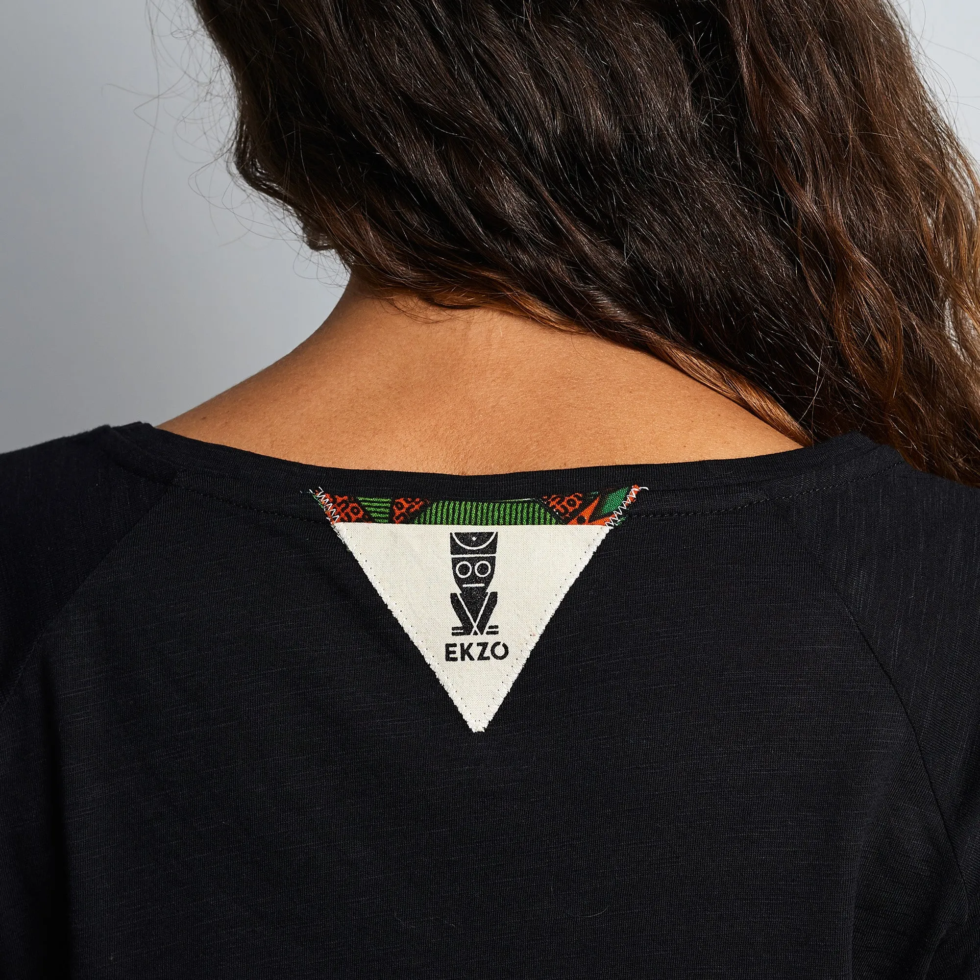 V- Neck Tee Wax Patch - Black Soul